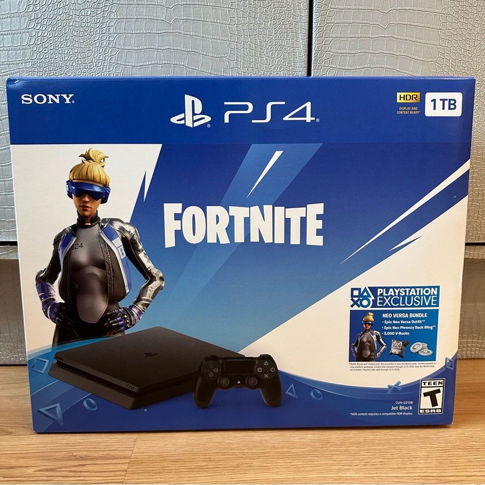 PS4 Console - Picture 2 of 11